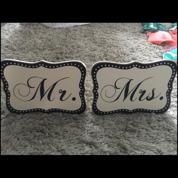 Hobby Lobby | Accents | Hobby Lobby Mr Mrs Signs | Poshmark